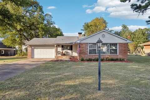 1809 E 10th Street, Okmulgee, OK 74447