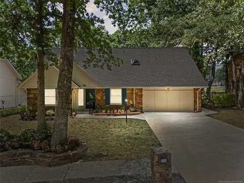 8312 S 8th Street, Broken Arrow, OK 74011