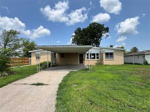 3814 Maryland Street, Bartlesville, OK 74006