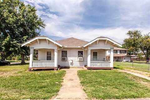 200 N Osage Street, Ponca City, OK 74601