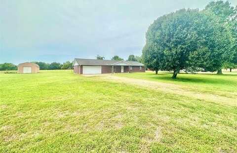 902 SW 7th Road, Stigler, OK 74462