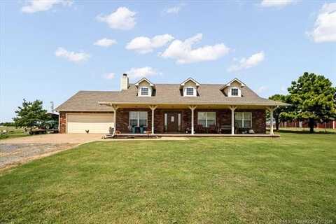 23703 E 720 Street, Wagoner, OK 74467