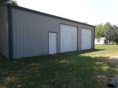 Lakeland Road, Checotah, OK 74426