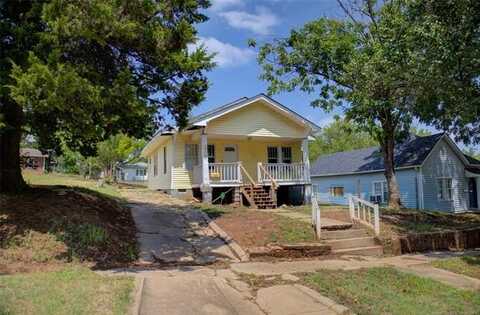 317 W 9th Avenue, Bristow, OK 74010