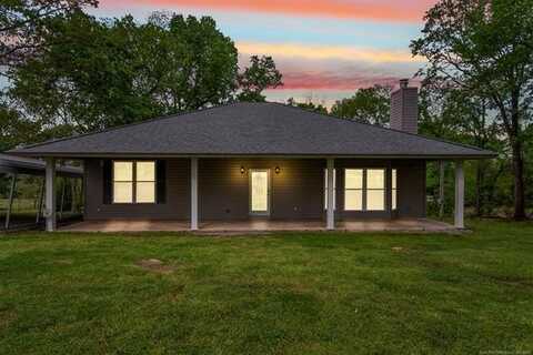 66021 S 320 Road, Chouteau, OK 74337