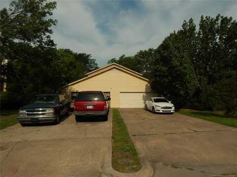 6738 S 78th East Avenue, Tulsa, OK 74133