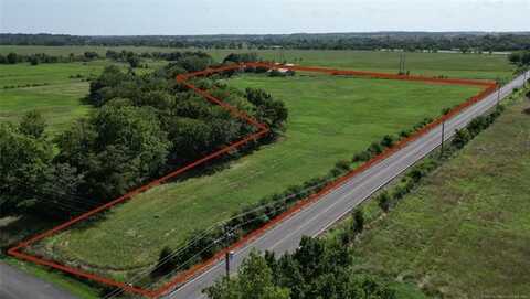 8 S 54th Road W, Summit, OK 74401