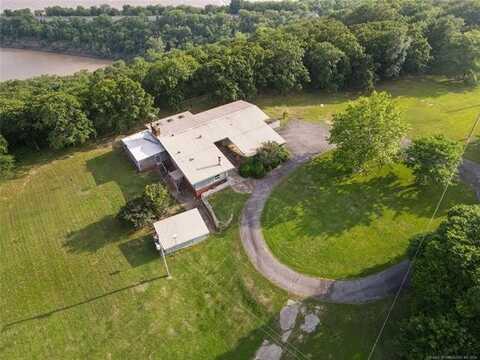 418391 E 1215 Road, Eufaula, OK 74432