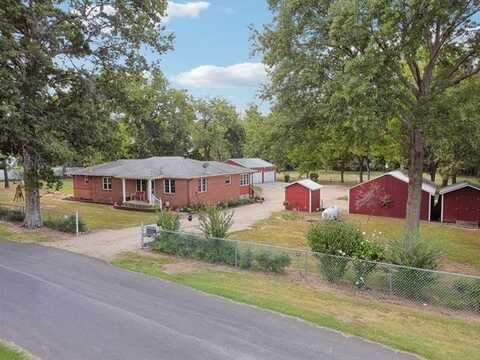 2565 E 565 Road, Locust Grove, OK 74352