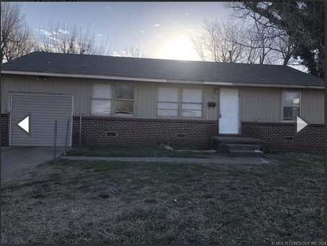 3167 N Lansing Place, Tulsa, OK 74106