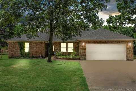 32368 Oak Hollow Road, Mannford, OK 74044