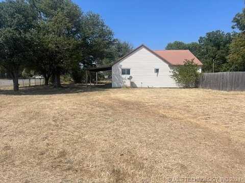 1262 Lincoln, Healdton, OK 73438