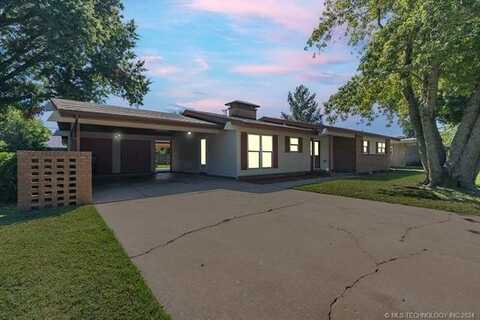 614 S Thompson, Vinita, OK 74301