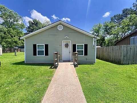 805 S Mission Avenue, Tahlequah, OK 74464