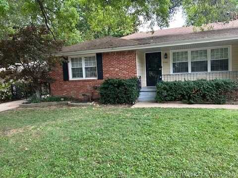 5546 S Columbia Avenue, Tulsa, OK 74105