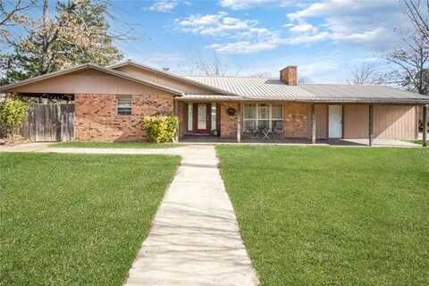 509 SW C Street, Antlers, OK 74523