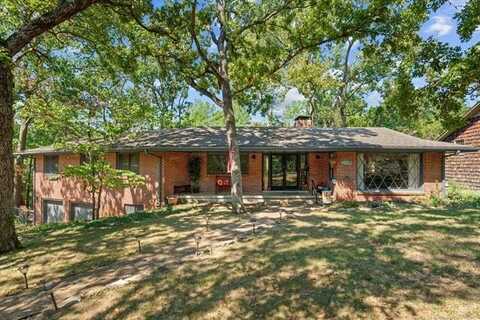 2109 SE Skyline Drive, Bartlesville, OK 74006