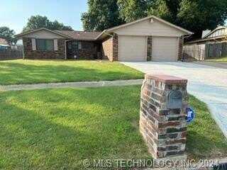 704 Barclay Road, Muskogee, OK 74403