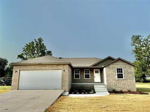 412 E Keetoowah Street, Tahlequah, OK 74464