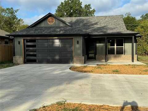 106 S Elliott Street, Pryor, OK 74361