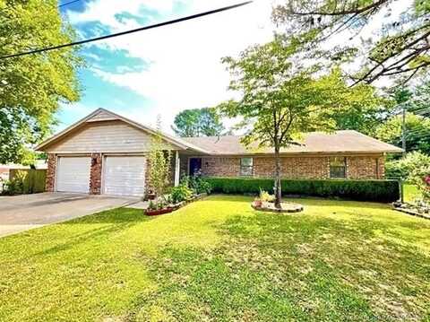 1601 Glover Avenue, Tahlequah, OK 74464