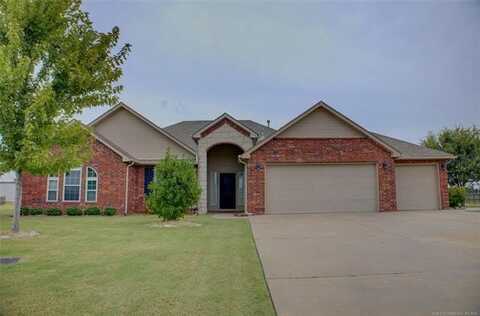 14495 N 66th East Avenue, Collinsville, OK 74021