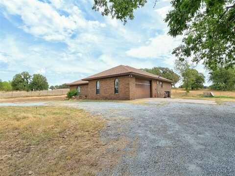 4754 State Highway 76 Road, Wilson, OK 73463