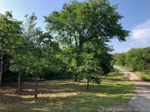 21500 S Mingo Road, Mounds, OK 74047