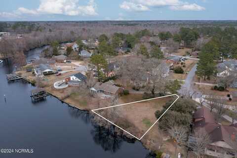 112 Portside Lane, New Bern, NC 28562