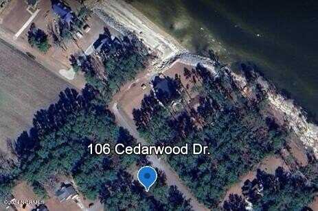 106 Cedarwood Drive, Havelock, NC 28532