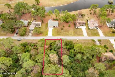 2000 Caracara Drive, New Bern, NC 28560