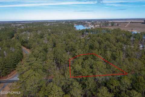 305 Smith Creek Road, Oriental, NC 28571