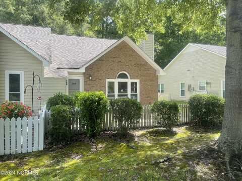 38 Mulberry Lane, New Bern, NC 28562