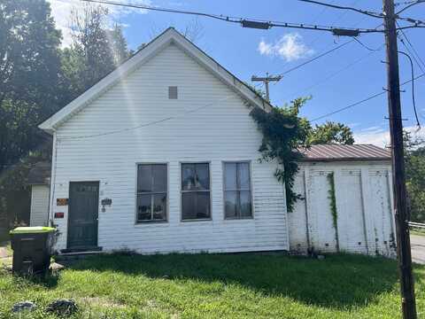 8 Bertha Street, Pulaski, VA 24301