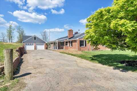 2500 KIRBY Road, Draper, VA 24324