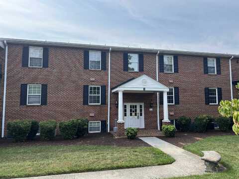 3531 Peters Creek Road, Roanoke, VA 24019