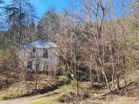 3940 YATES Road, Shawsville, VA 24162