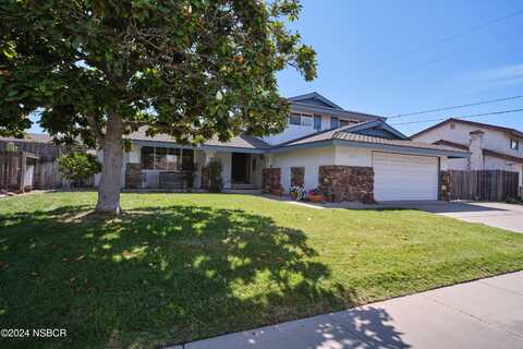 4160 Glenview Drive, Santa Maria, CA 93455