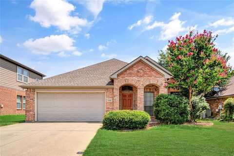 6140 Lochmoor Drive, Fort Worth, TX 76179