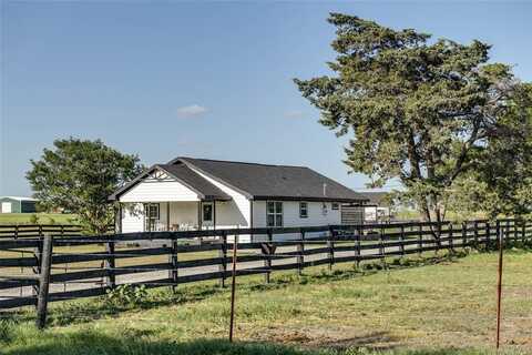 246 Hcr 1450 N, Covington, TX 76636