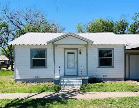 2016 Magnolia Street, Coleman, TX 76834