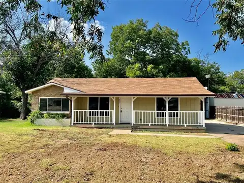 807 Montgomery, Graham, TX 76450