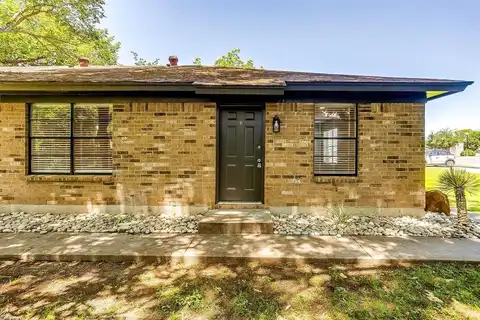 101 W Eldred, Burleson, TX 76028