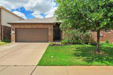 1037 Doe Meadow Drive, Fort Worth, TX 76028