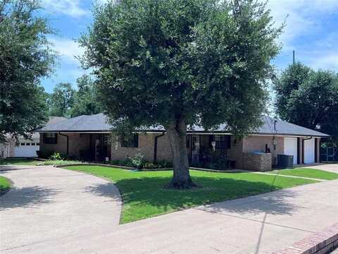 1020 Foley Street, Henderson, TX 75654