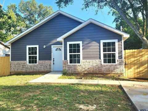 208 Lenox Street, Pittsburg, TX 75686