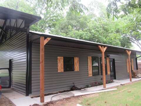 243 Pueblo Street, Gordonville, TX 76245