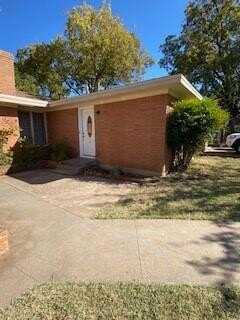 666 E North 16th Street, Abilene, TX 79601