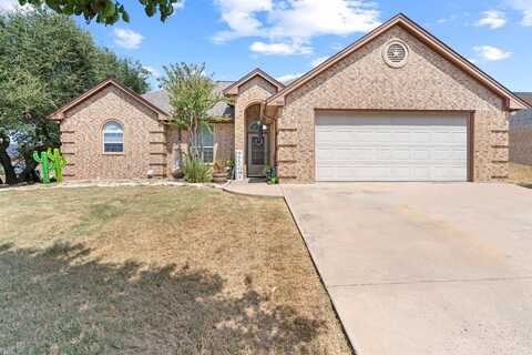 201 Spring Bouquet Street, Stephenville, TX 76401