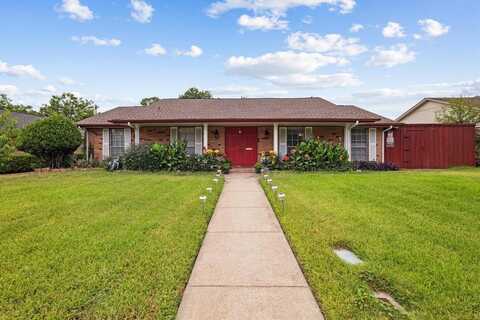 706 W Ridge Drive, Duncanville, TX 75116